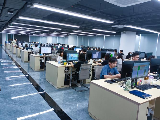 互联网设备销售与互联网销售 信息技术时代的双轮驱动